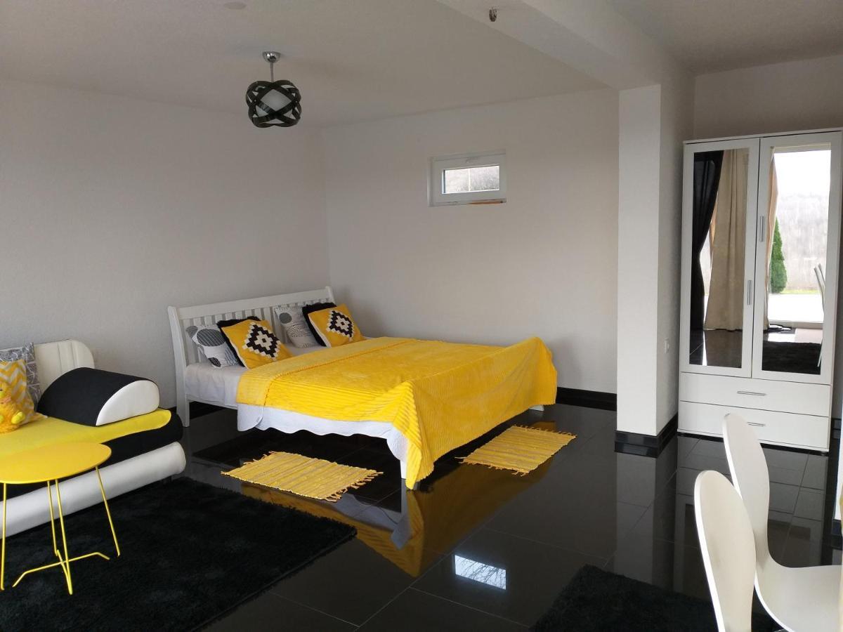 Apartment Melissa Rakovica Buitenkant foto